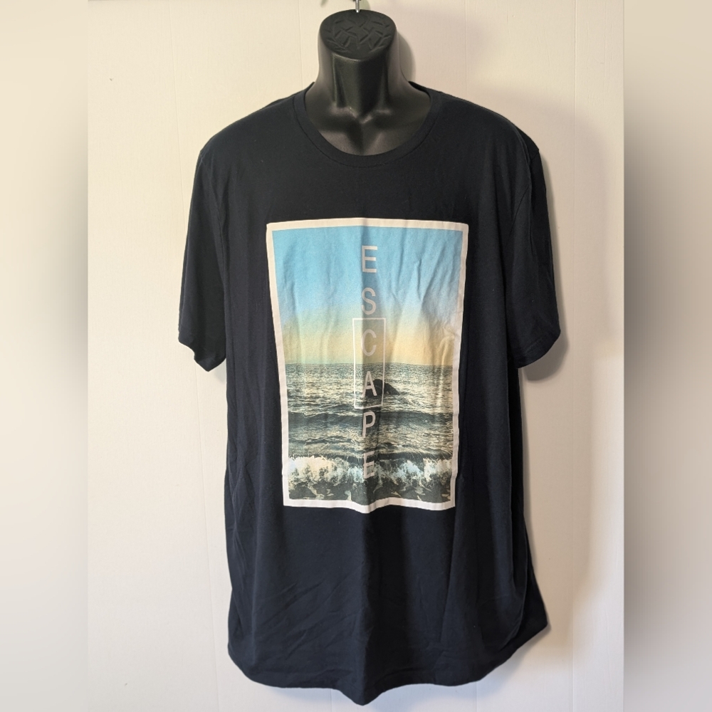 Men's Old Navy Dark Blue "Escape" T-shirt Size XXL